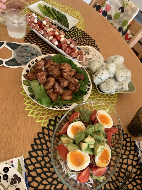 6FEB10FC-2139-49A2-8B5B-510BAE15CD70