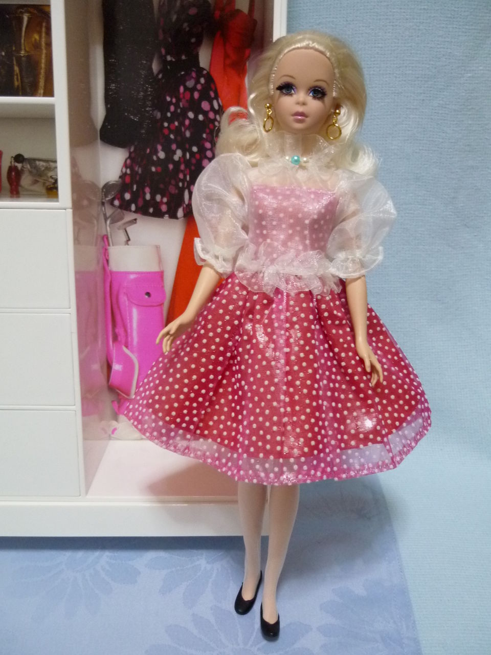 バービーコレクター ザ・バービールック レッドカーペット ブラック