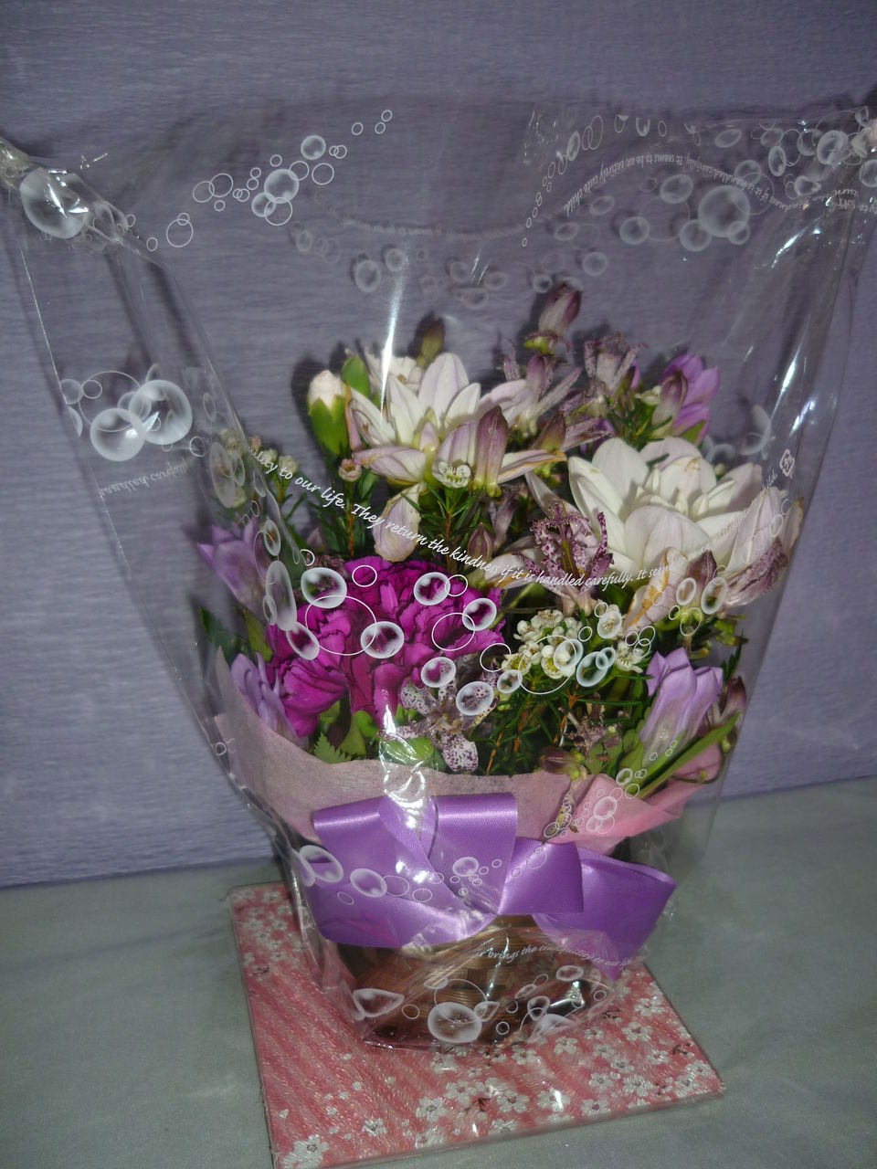 ケリーハロウィンパーティー ハロウィンフラワーギフト花籠 バービー人形が好きでたまらん