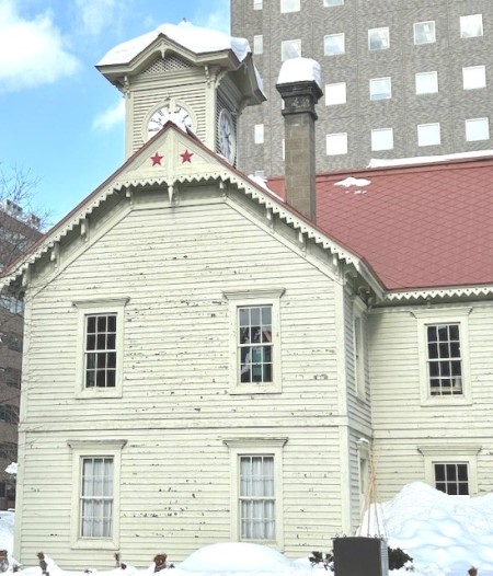 329de3a9-f74b-4508-a932-e2e01f6b30e9