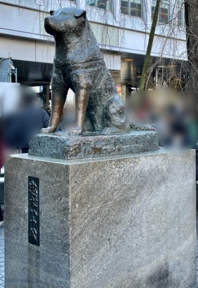2745