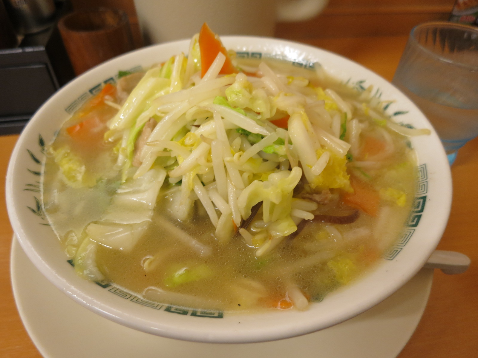 野菜たっぷり 麺ぬき たんめん餃子 熱烈中華食堂日高屋 僕と磁石と乾電池 野菜たっぷり 麺ぬき たんめん餃子 熱烈中華食堂日高屋 僕と磁石と乾電池