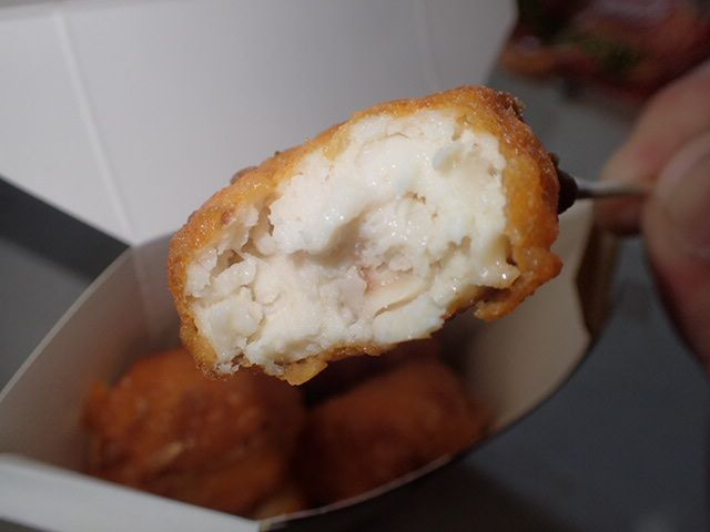 からあげクン北海道チーズ味 僕と磁石と乾電池 からあげクン北海道チーズ味 僕と磁石と乾電池