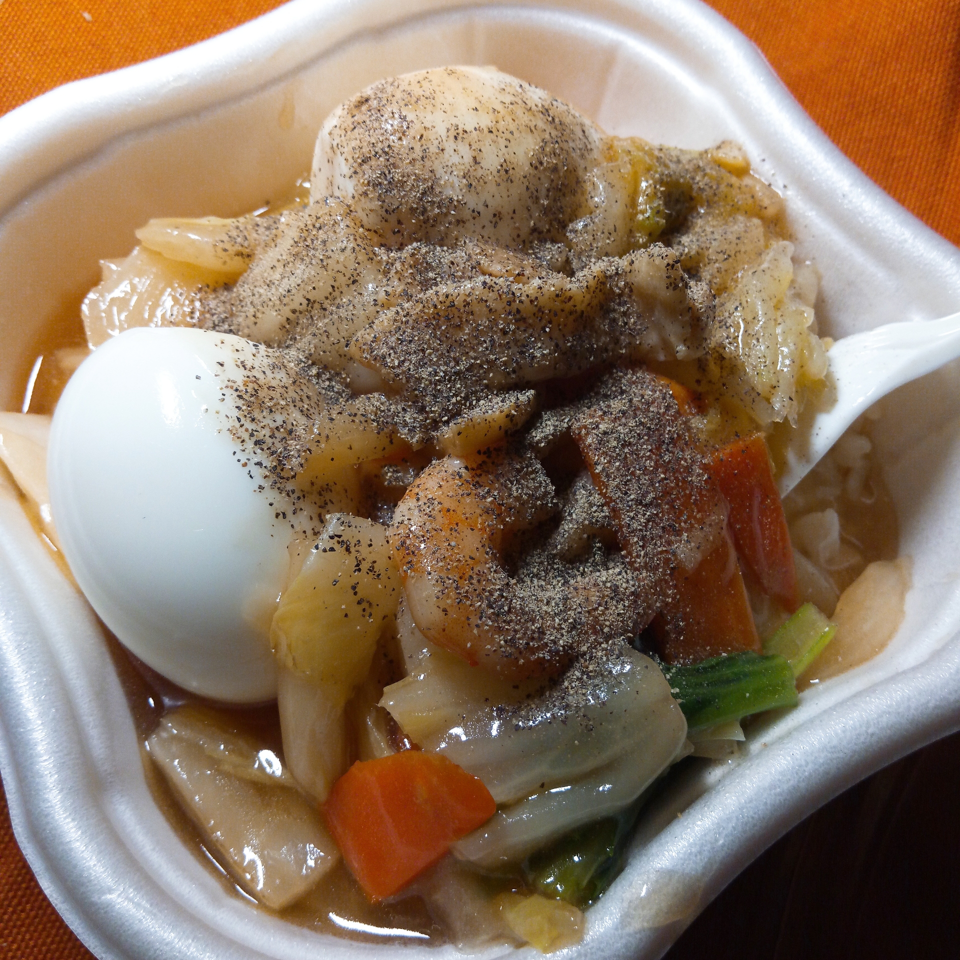 中華丼 1 2日分の野菜 特製中華丼 セブンイレブン 僕と磁石と乾電池