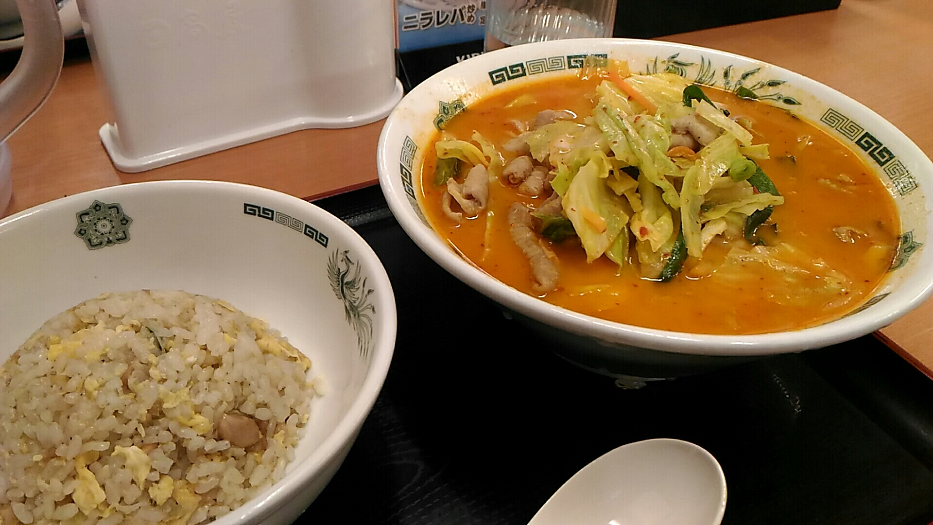 日高屋のモツ野菜ラーメンが帰ってきたぞ 僕と磁石と乾電池 日高屋のモツ野菜ラーメンが帰ってきたぞ 僕と磁石と乾電池