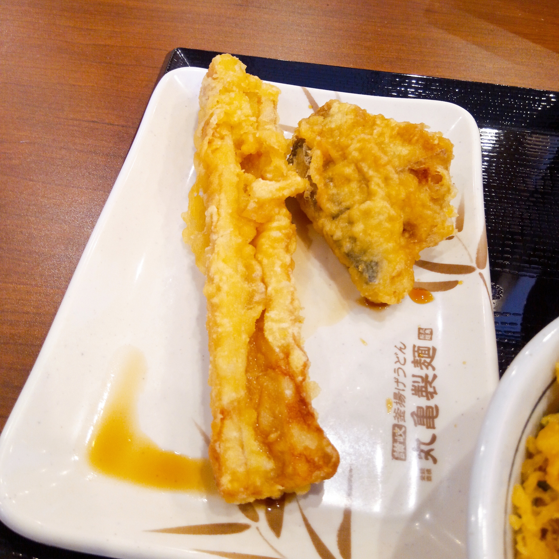 丸亀製麺で揚げ玉天丼 僕と磁石と乾電池