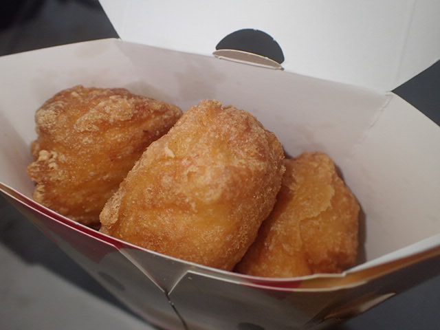 ローソンに行ったことはあるのに からあげクンを食ったことのないヤツっているの 僕と磁石と乾電池 ローソンに行ったことはあるのに からあげクンを食ったことのないヤツっているの 僕と磁石と乾電池