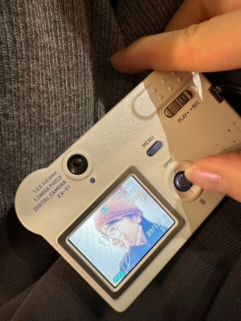 動作確認済】CASIO EXILIM EX-S1 ＊筒井あやめ - メルカリ