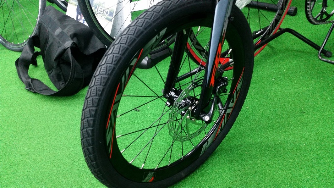 Savane サヴァーン カーボン折りたたみ自転車 考慮 あかまる走れ Savane サヴァーン カーボン折りたたみ自転車 考慮 あかまる走れ