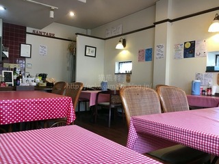 さんたべ店内