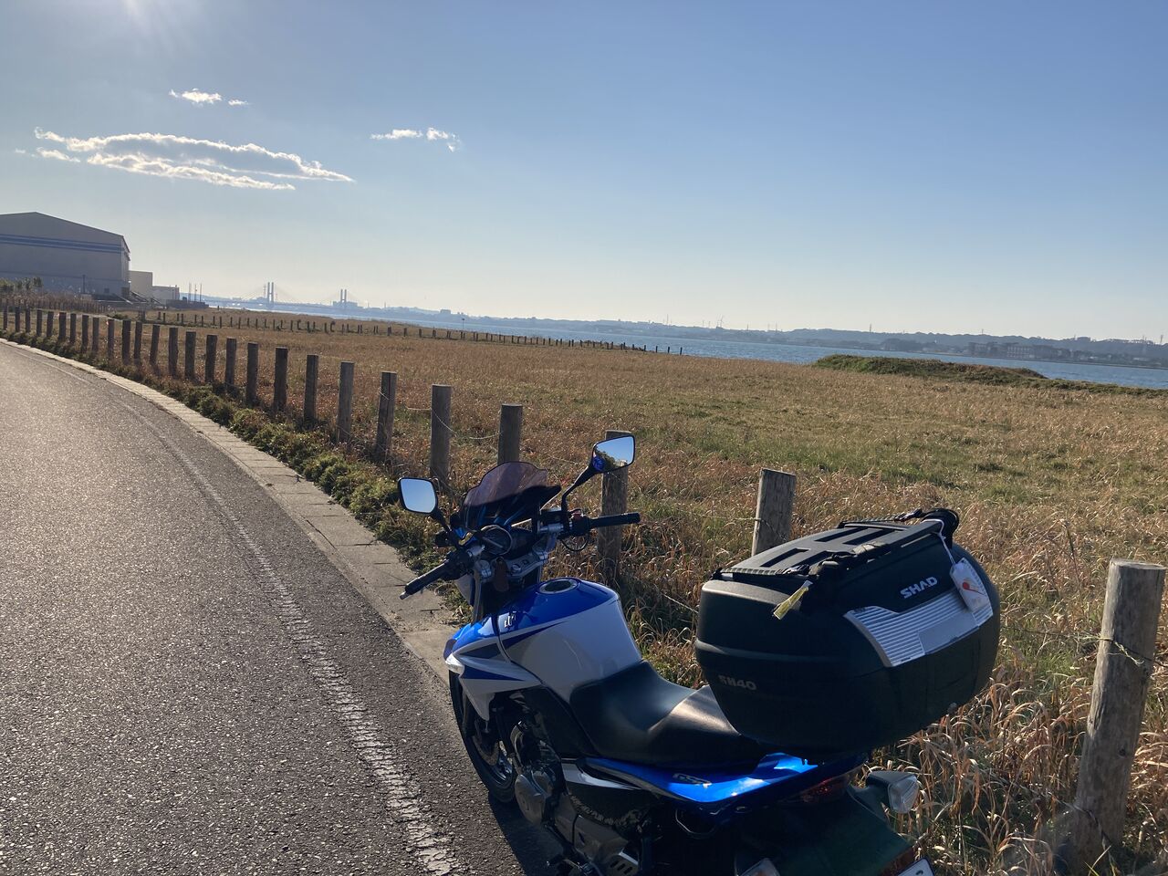 千葉県茂原市 黒船ロールケーキ を買ってみた 猫のgsr 活動日誌