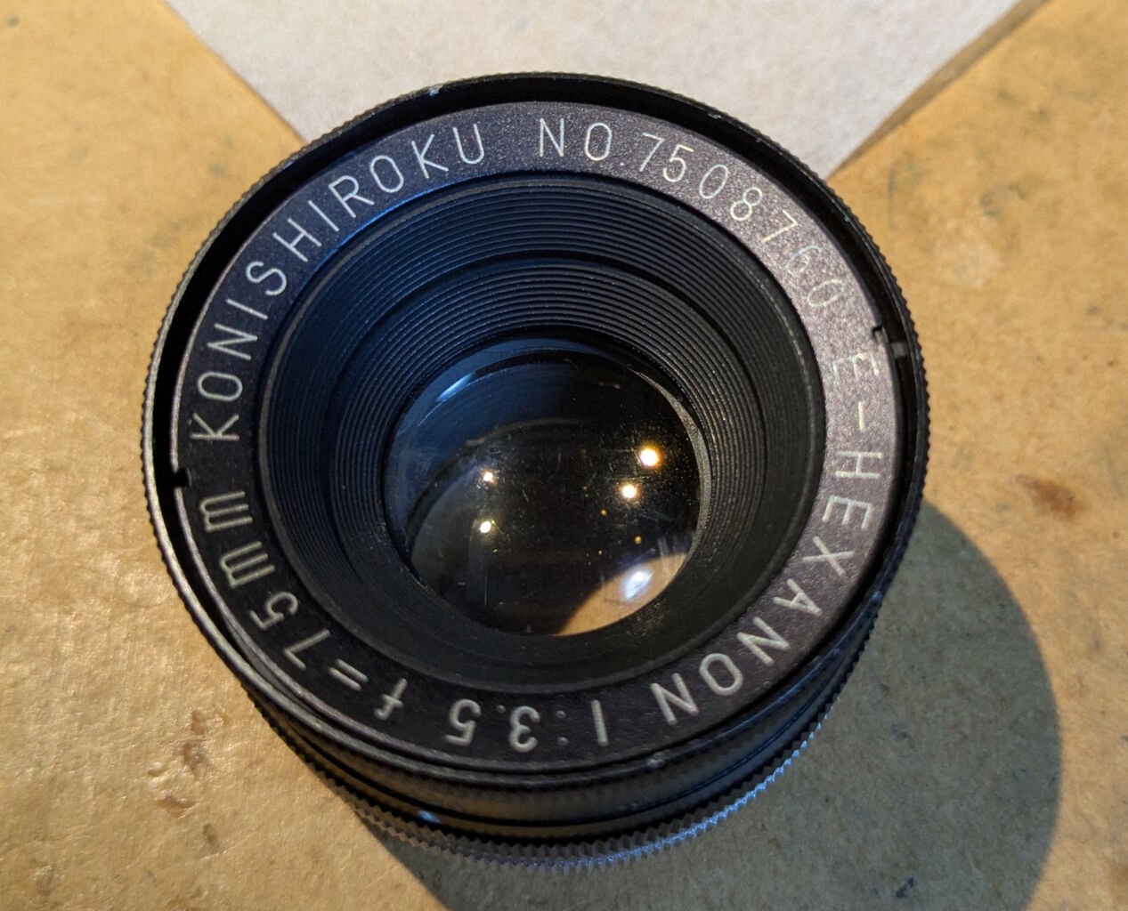 小西六 E-HEXANON 75mm F3.5 : ねこめしのジャンクカメラ・レンズの部屋