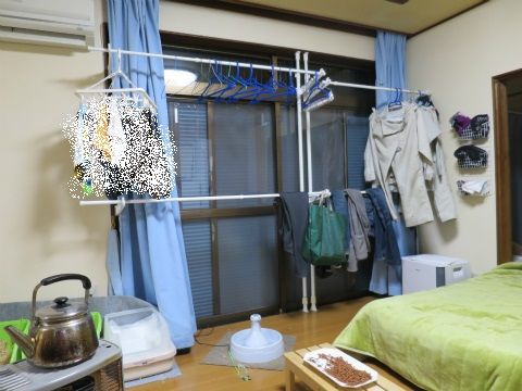 窓エコするお金がないので寒さ対策に1枚6円のプラダンを窓に張って簡易二重窓構造を作ってみた 後編 ねこもり 窓エコするお金がないので寒さ対策に1枚6円のプラダンを窓に張って簡易二重窓構造を作ってみた 後編 ねこもり