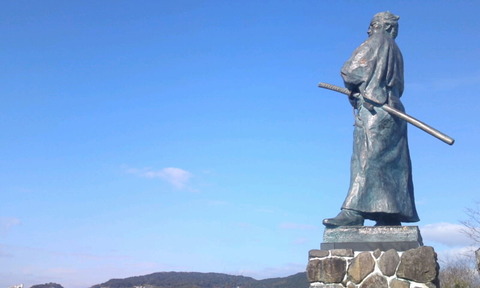ef0748b8.jpg
