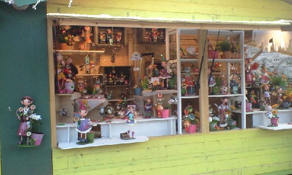 仏蘭西・ショーウィンドウ : ねこのひたい*人形の夢