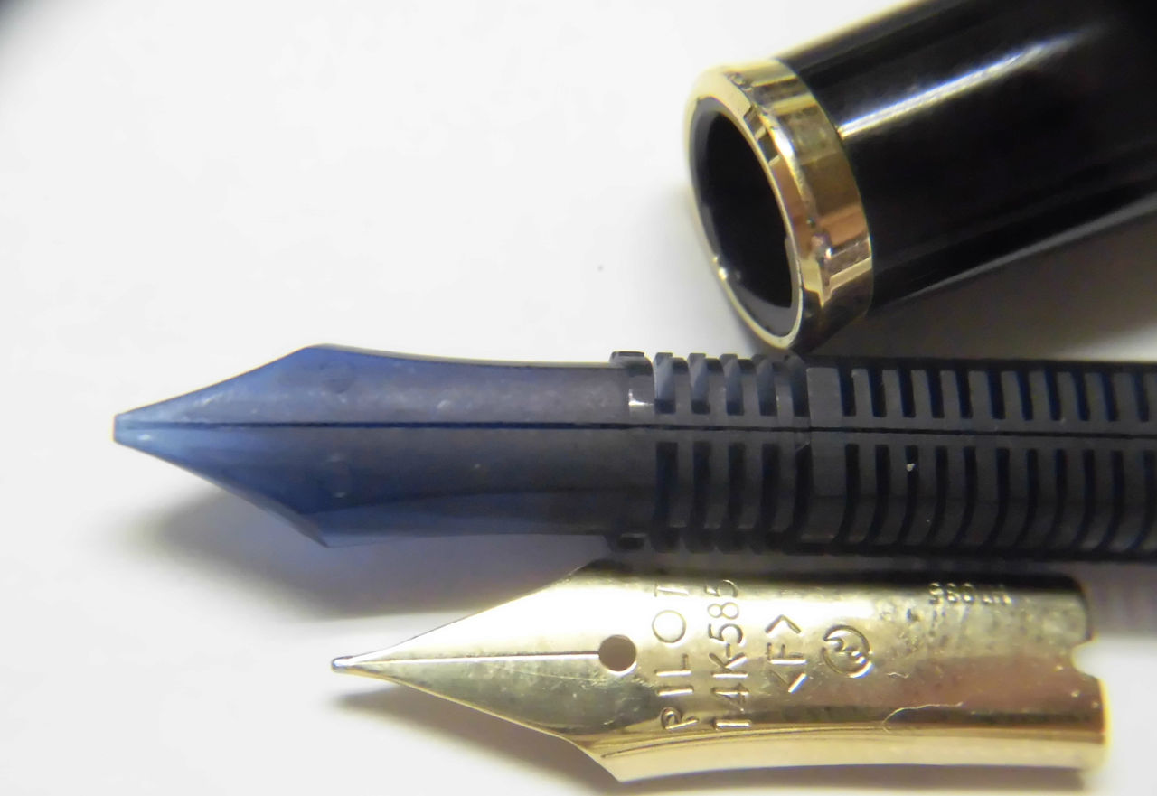 PILOT CUSTOM 14K-585 <F> : 万年筆おやじの備忘録 PILOT CUSTOM 14K-585 <F> : 万年筆おやじの備忘録