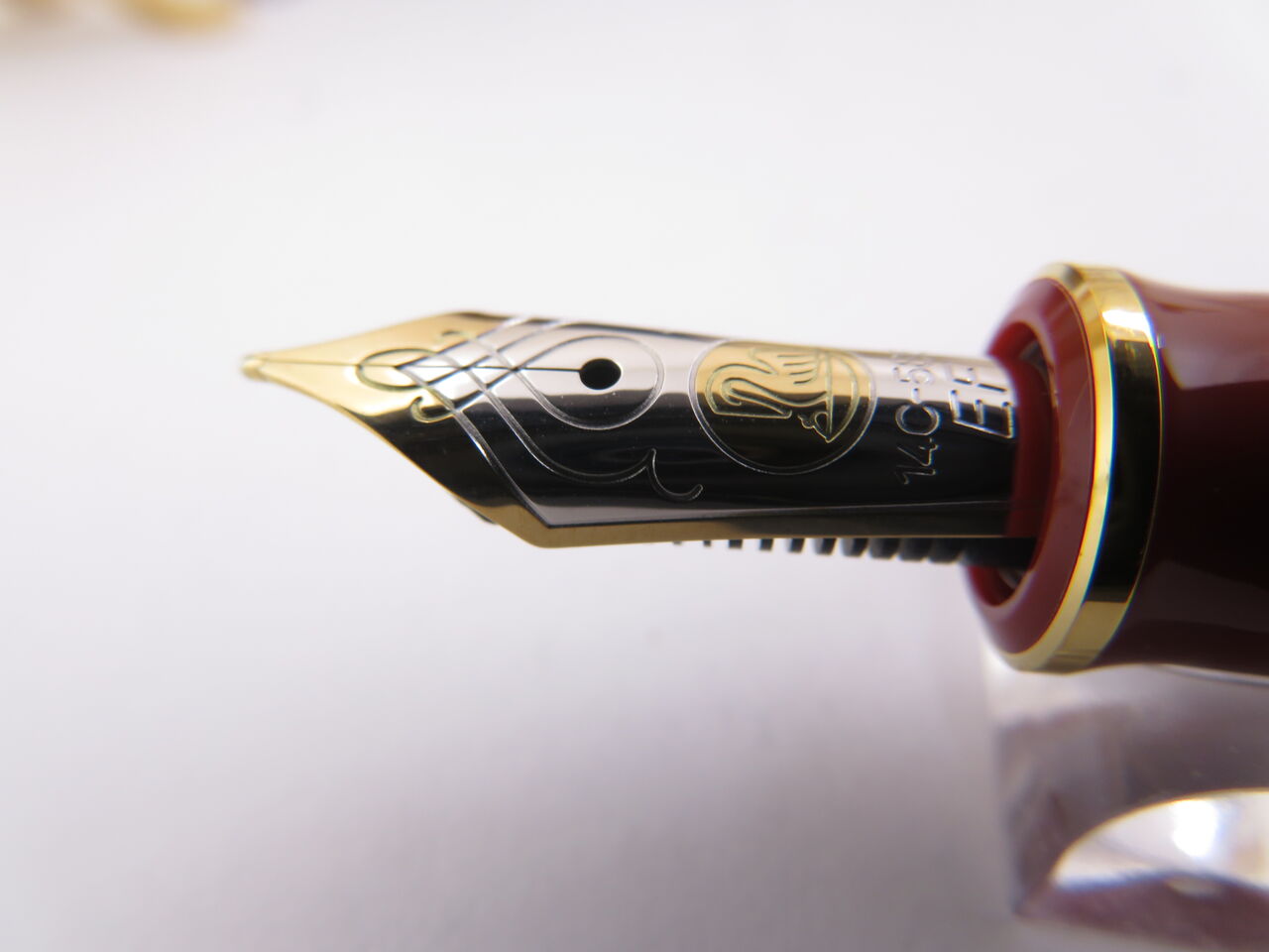 Pelikan M600万年筆 トータスシェルレッド(限定色) 51utwXJuoUL.jpg_BO30,255,255,
