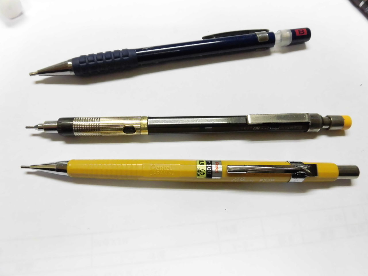 ノック式ペンシルの元祖「ぺんてる」 : 万年筆おやじの備忘録