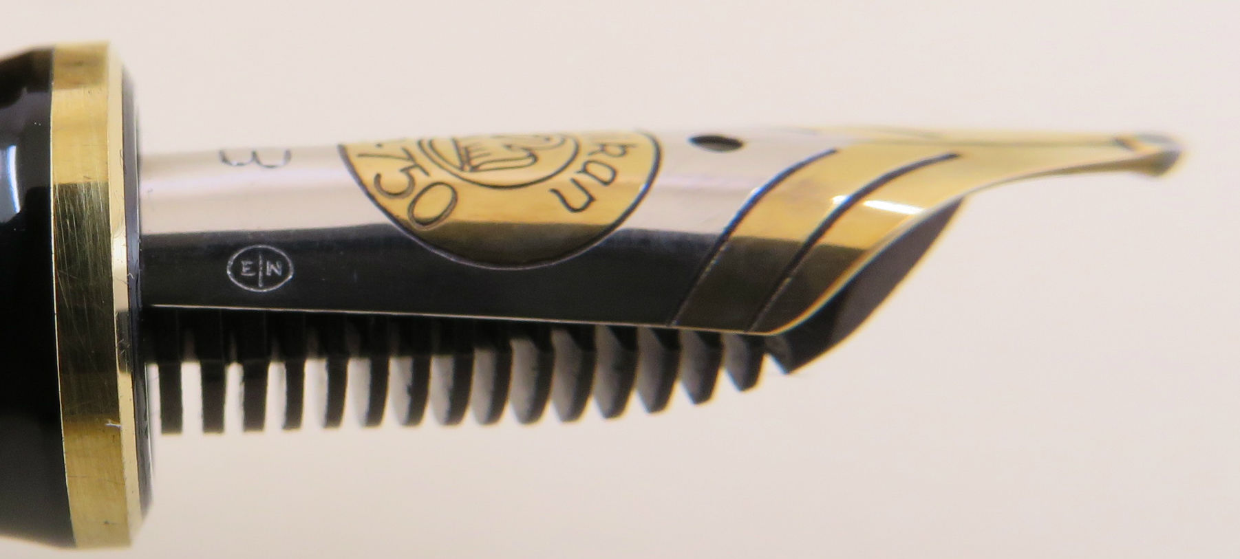 PELIKAN M750 150周年記念 （E,N）＜B＞ : 万年筆おやじの備忘録