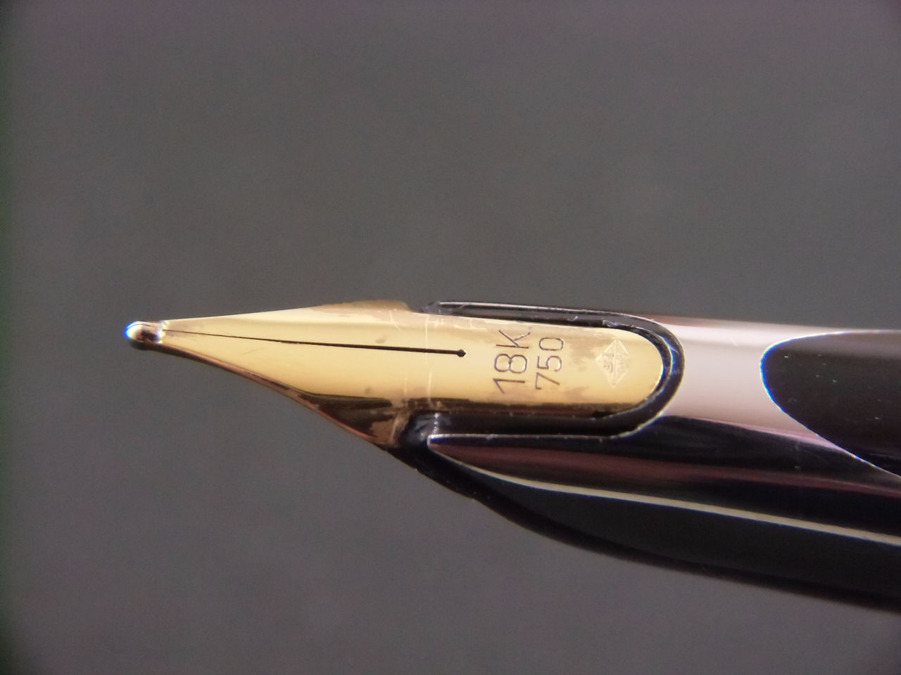 WATERMAN C/F 万年筆 ペン先K18(750)刻印あり　ヴィンテージ WATERMAN C/F 万年筆 ペン先K18(750)刻印あり ヴィンテージ 【公式通販】