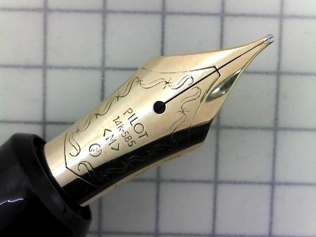 PILOT パイロット 創立65周年記念 ペン先14K 585 万年筆 M 14 PILOT パイロット 創立65周年記念 ペン先14K 585 万年筆 M 14