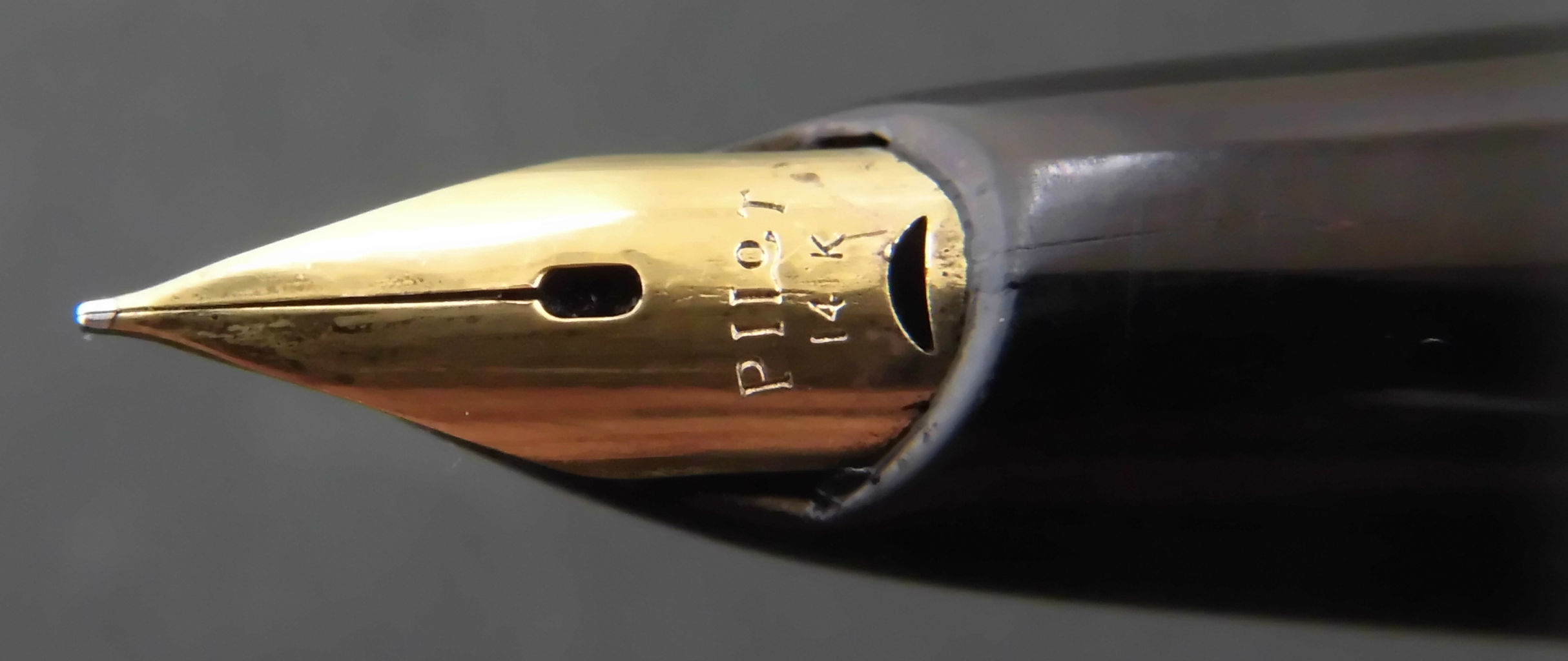 PILOT SUPER100 14K : 万年筆おやじの備忘録