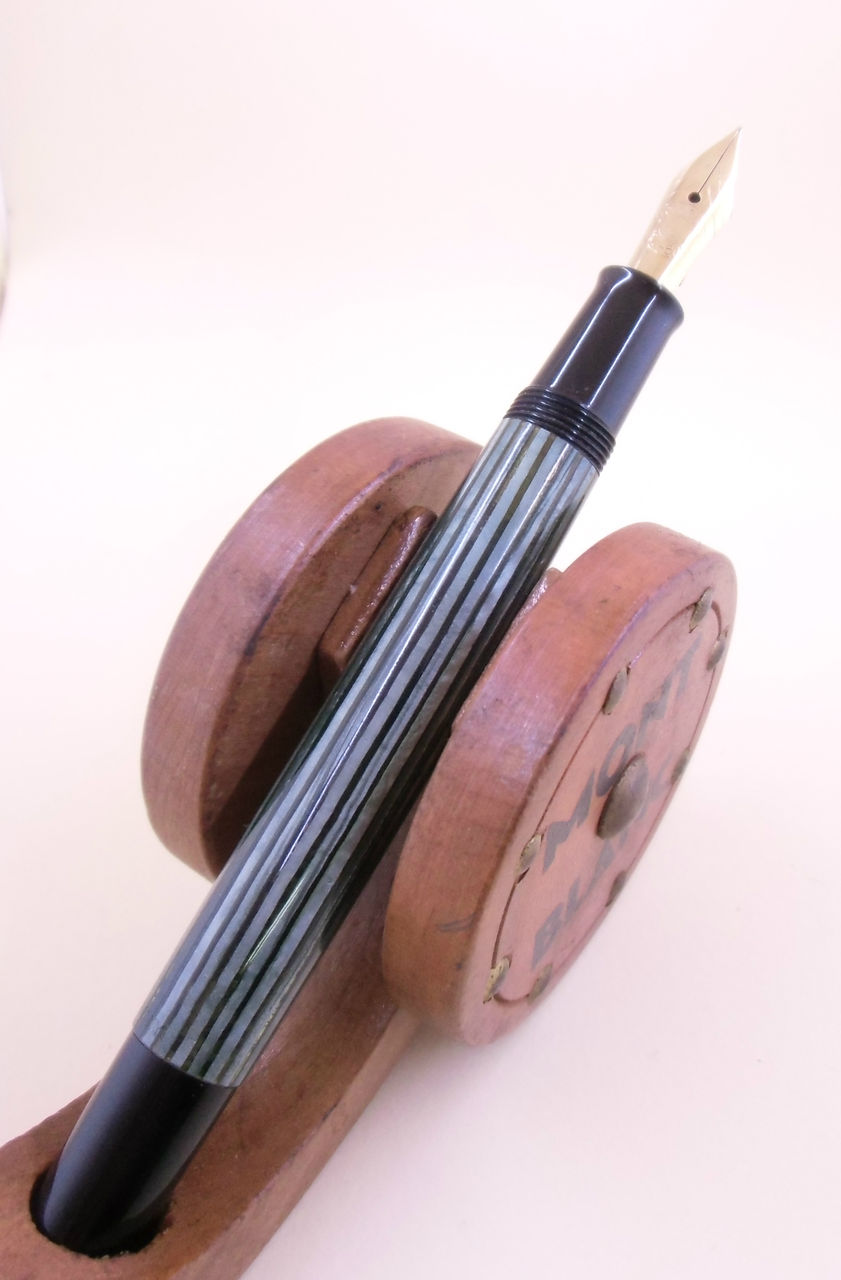 PELIKAN