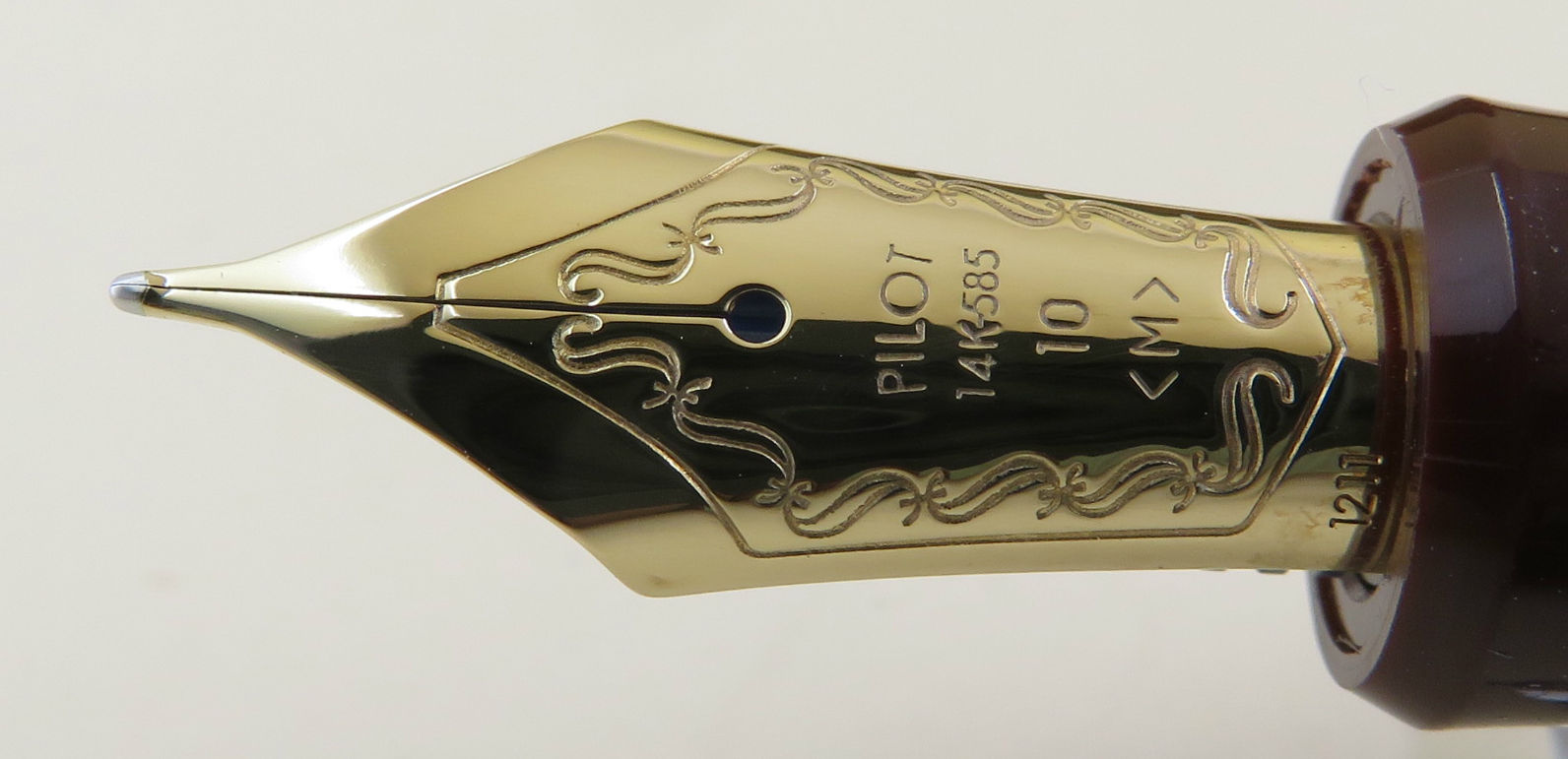 PILOT CUSTOM 742 赤軸 ＜M＞ ⑦ : 万年筆おやじの備忘録