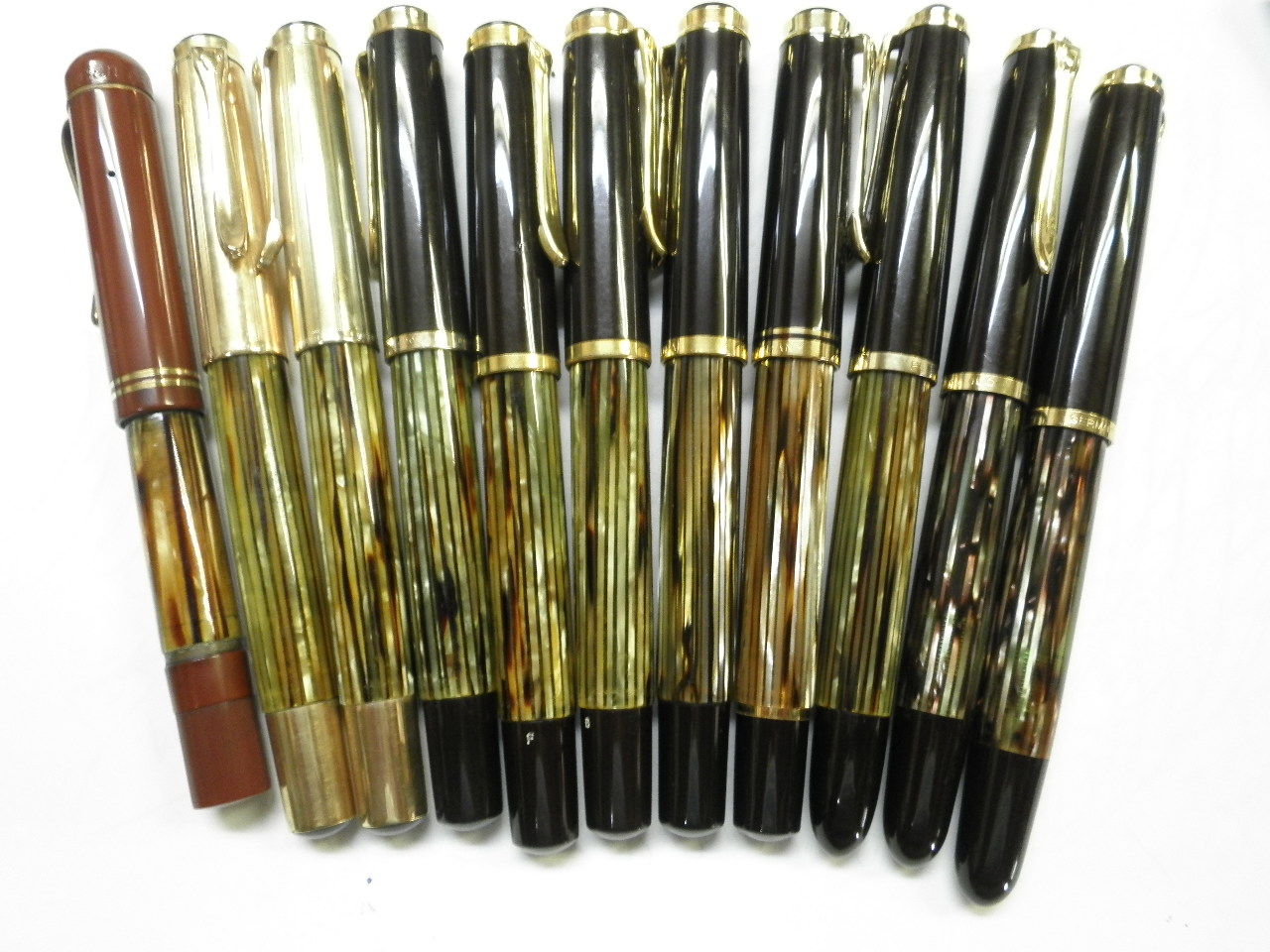 万年筆 美品 ペリカン M600 旧型 18C-750 〈M〉PF 刻印 PELIKAN M600 (茶縞)プロト？18C-M(PF) : 万年筆おやじの備忘録