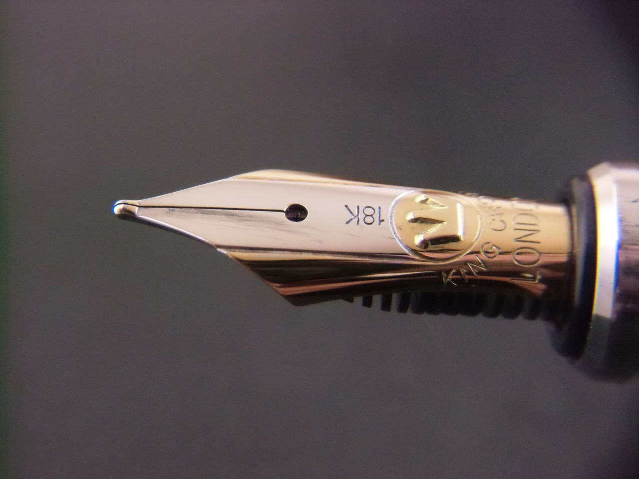 超高額中華マンシリーズ」KING CROWN LONDON 18K : 万年筆おやじの備忘録