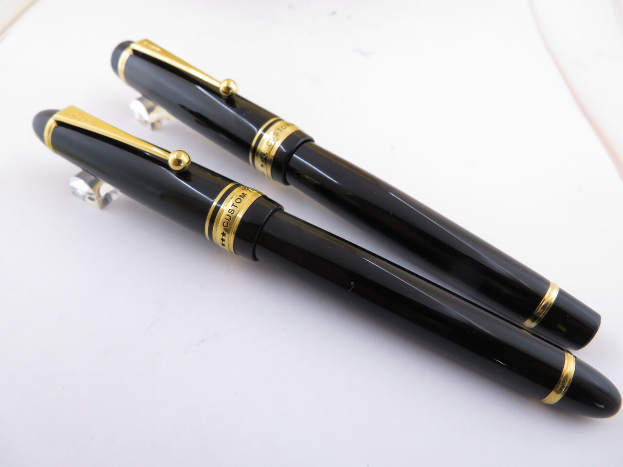 筆記具 PILOT(18k) Pilot Custom 845 Black Urushi Fountain Pen | 18k Gold Nib – Truphae