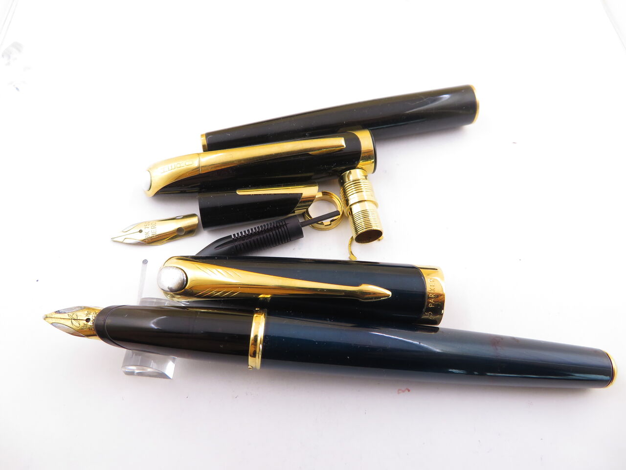 英雄 HERO 172 18K-750 VS PARKER Ellipse : 万年筆おやじの備忘録