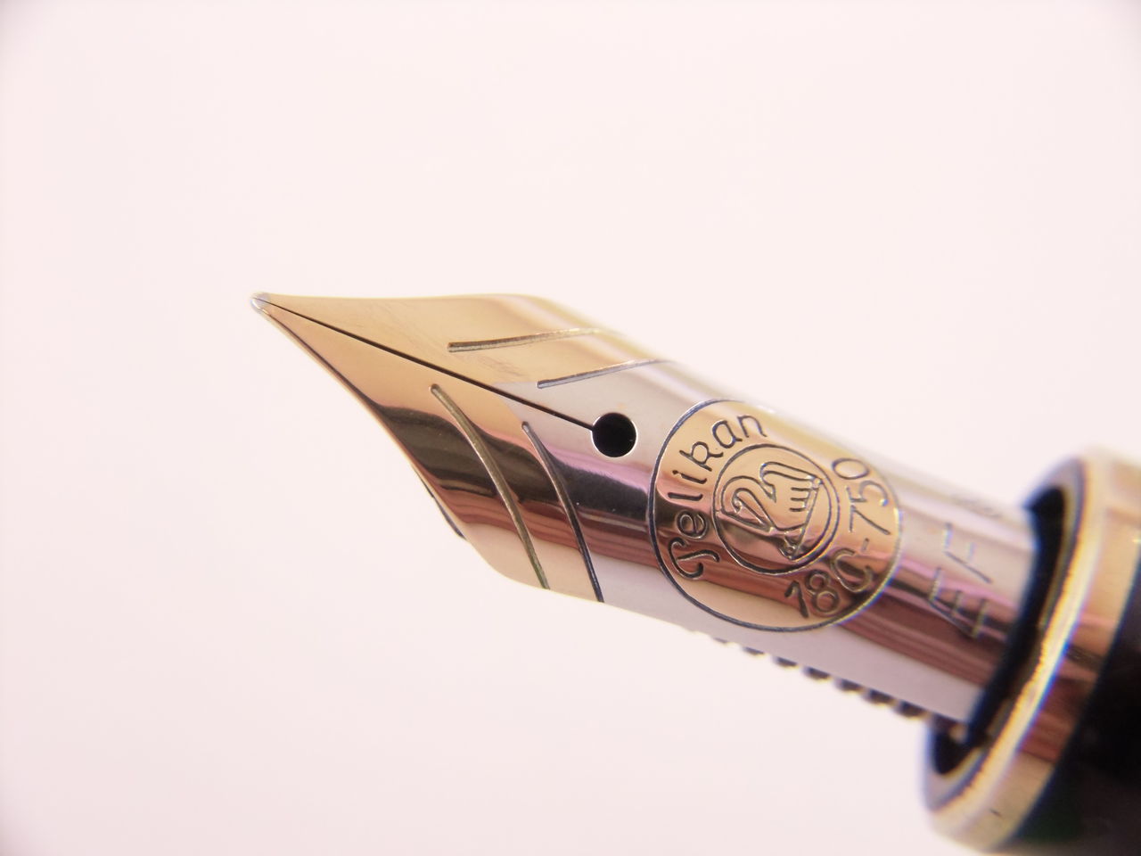 PELIKAN