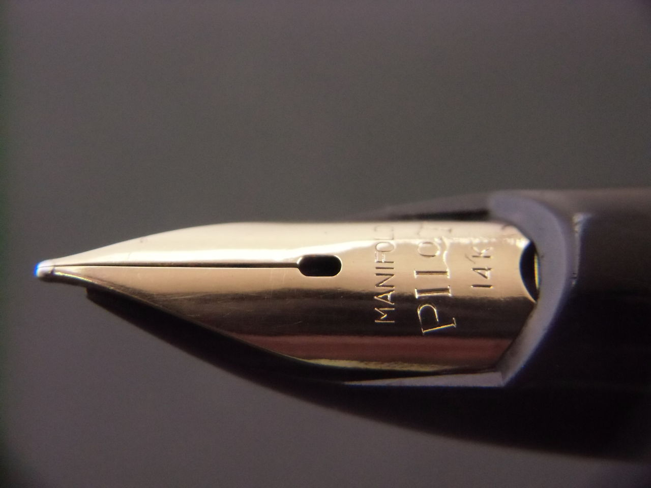 PILOT SUPER250 <MANIFOLD> : 万年筆おやじの備忘録