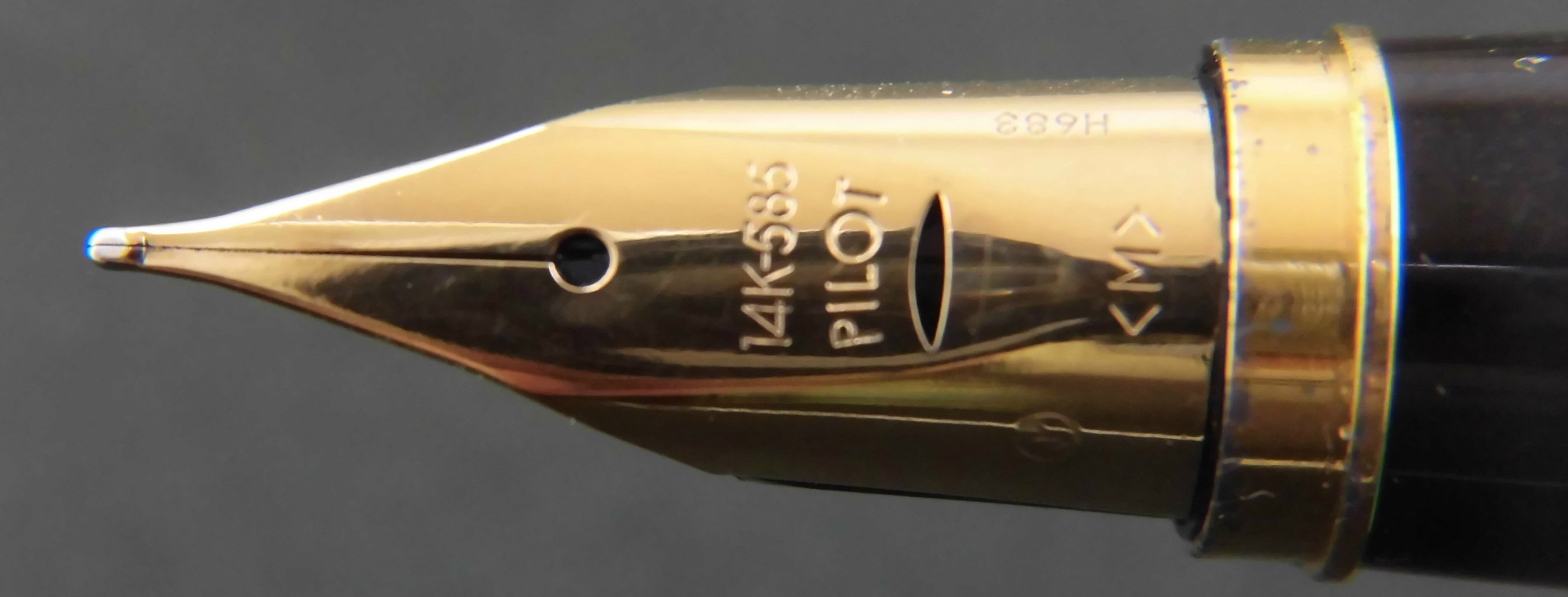 PILOT CUSUTOM GRANDEE 14K-585 ＜M＞ : 万年筆おやじの備忘録