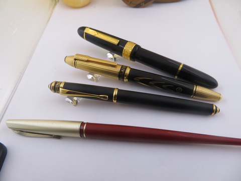 3862c663-s.jpg