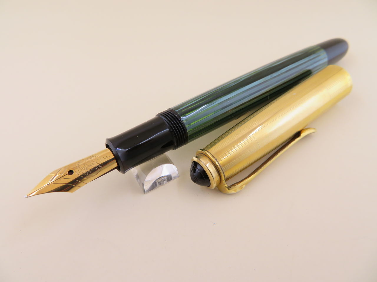 PELIKAN ＃500NN 緑縞軸 14C ＜F＞ : 万年筆おやじの備忘録
