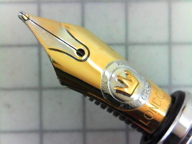 綺麗な中国製万年筆って・・・？ ㉗ キングクラウンK07 : 万年筆おやじ