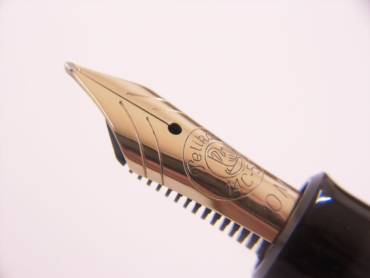 PELIKAN