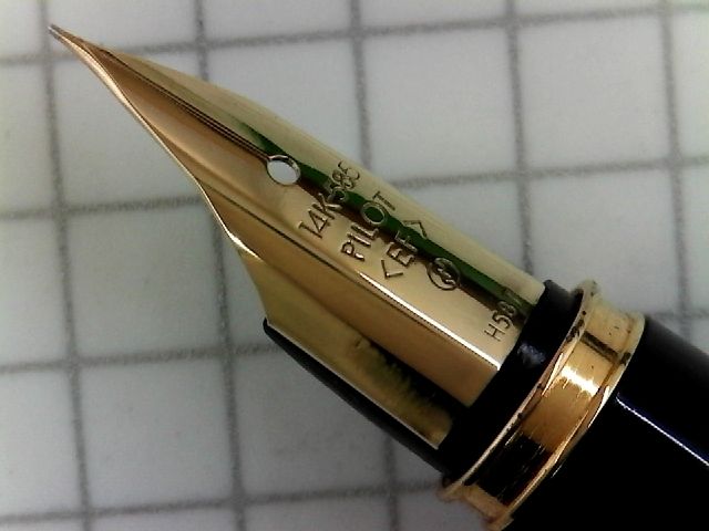 年代物！PILOT パイロット 万年筆 14Ｋ585 PILOT (パイロット) 万年筆 14K-585 <M>｜トレファクONLINE