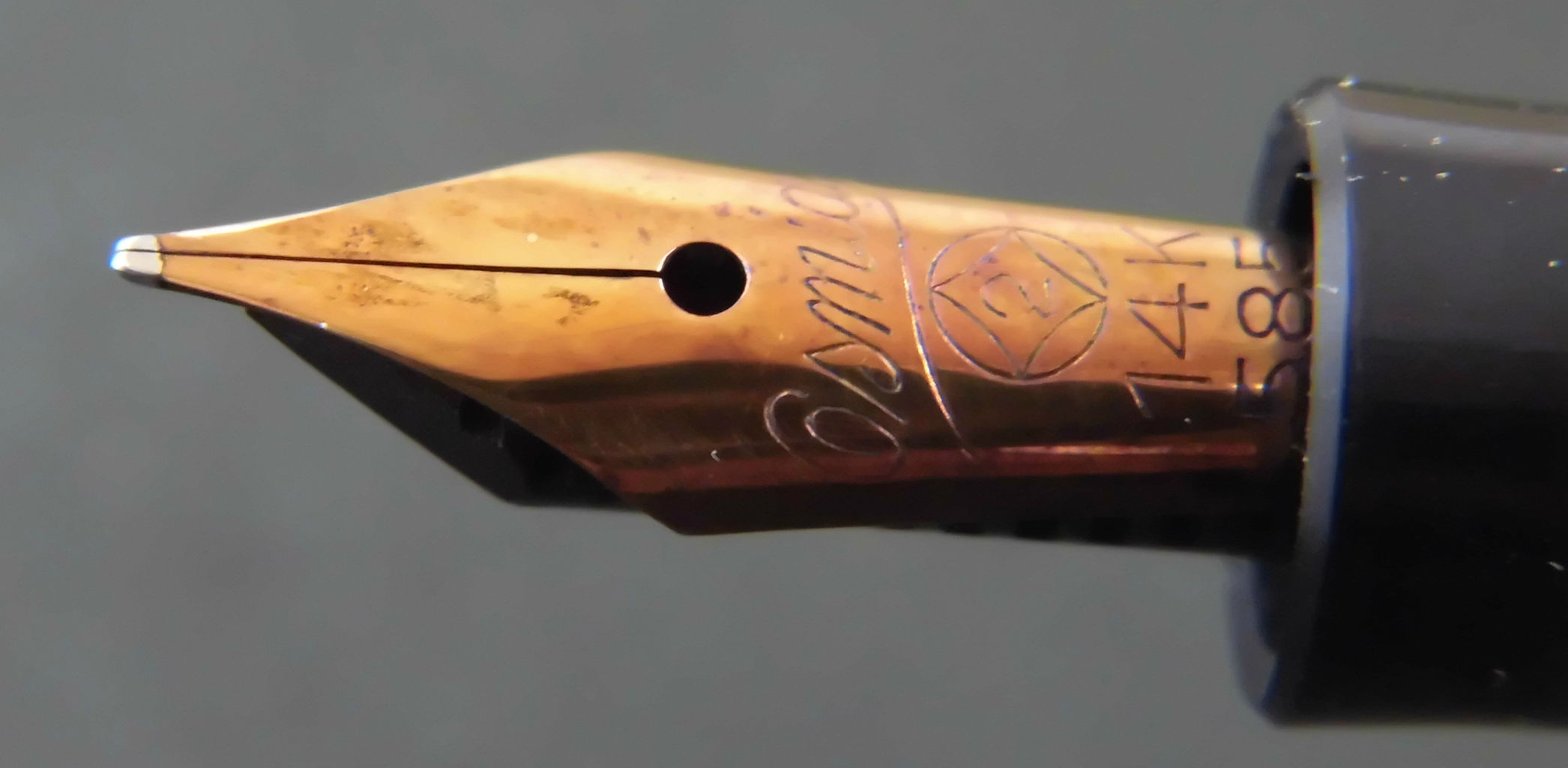 A.W. FABER] A.W.ファーバー エボナイト ペンシル A.W. FABER] A.W.