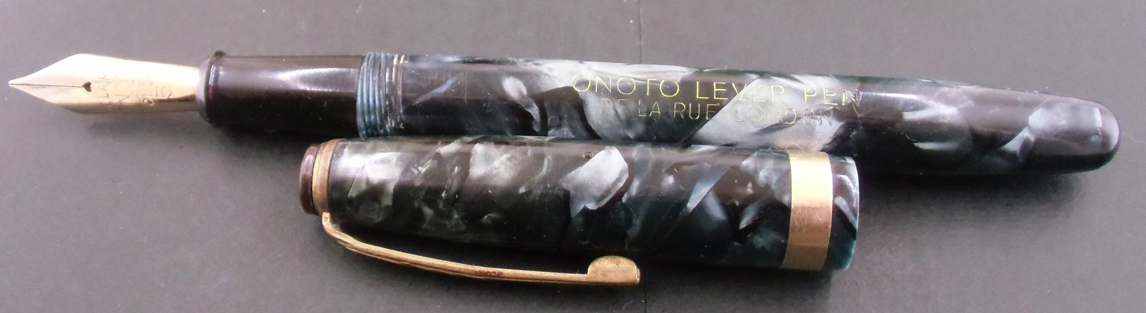 DERARUE LONDON ONOTO LEVER PEN 14CT : 万年筆おやじの備忘録