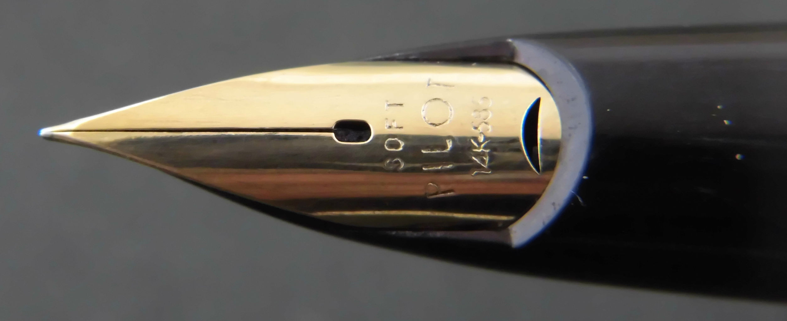 パイロット E-200 14K SOFT PILOT E-200 14K-585 ＜SOFT＞ : 万年筆おやじの備忘録