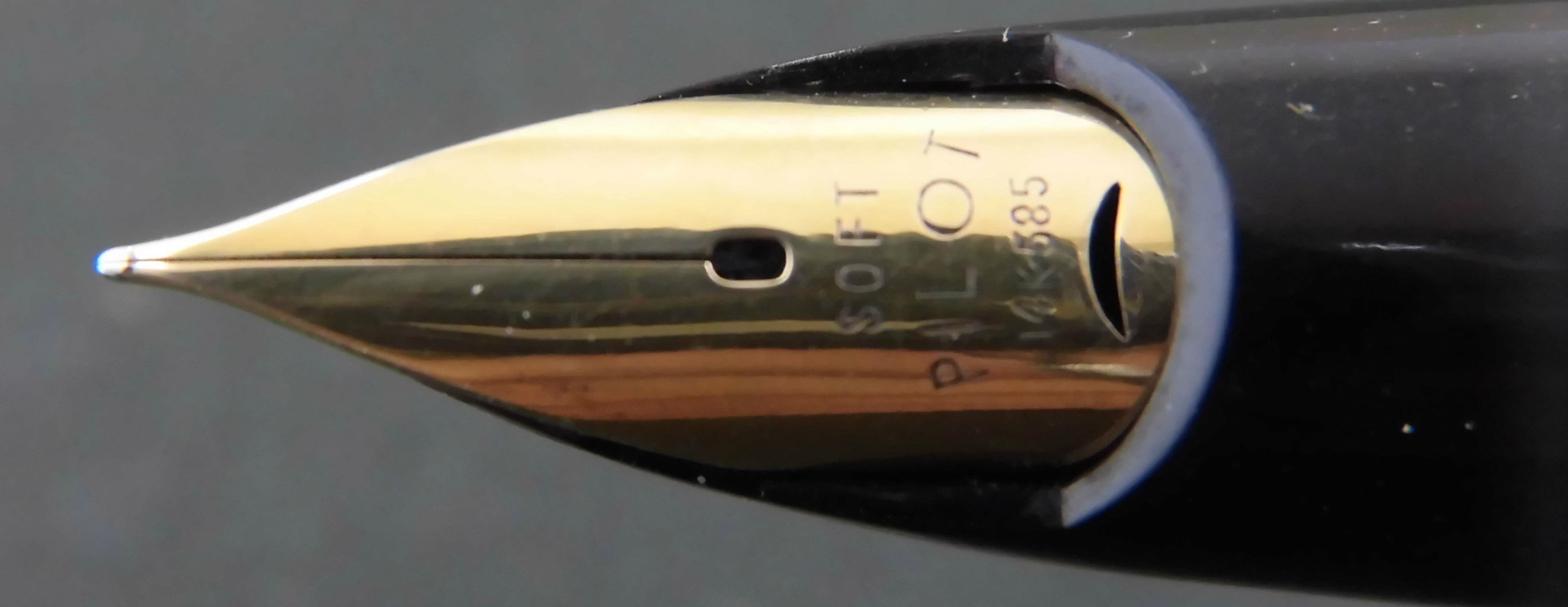 PILOT パイロットE-300 万年筆 14金② 詳細ページ | 万年筆 ボールペンなど高級筆記具の販売・買取