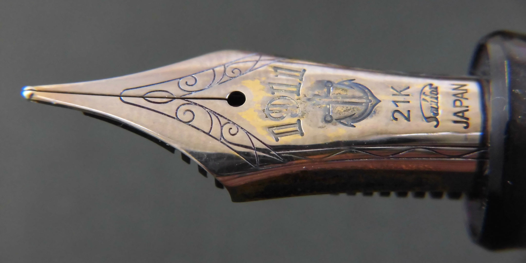 SAILOR THE KING OF PEN 1911 ＜B＞ : 万年筆おやじの備忘録