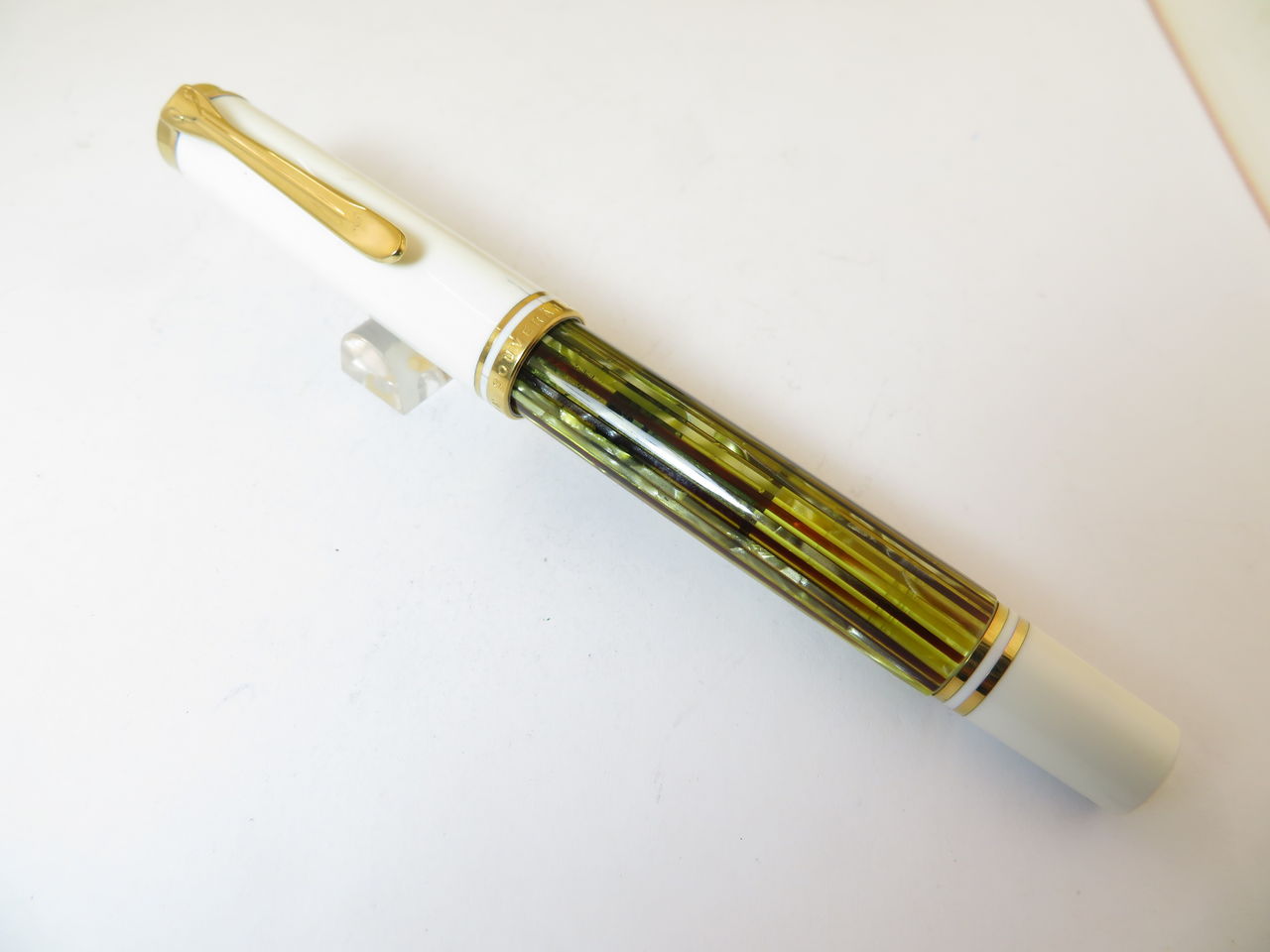 PELIKAN M400 ホワイト・トータス : 万年筆おやじの備忘録
