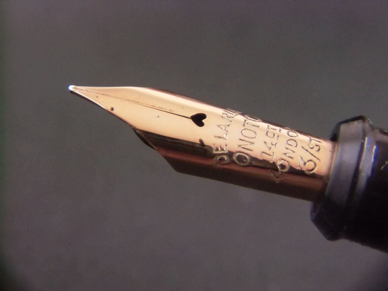 優雅なプランジャー式 ONOTO THE PEN : 万年筆おやじの備忘録