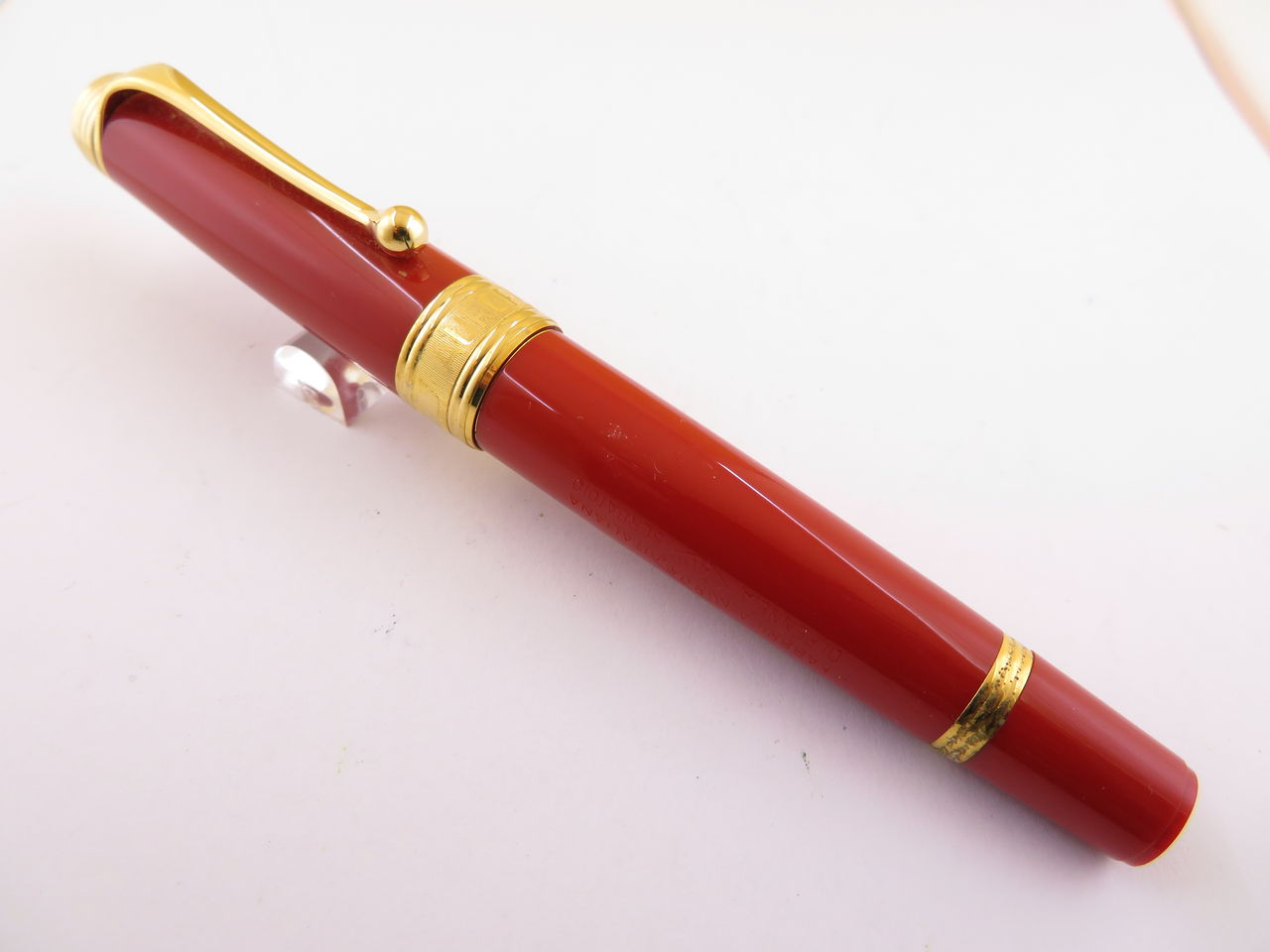 綺麗な万年筆 アウロラ・イタリアン・フラッグ 赤軸 : 万年筆おやじの