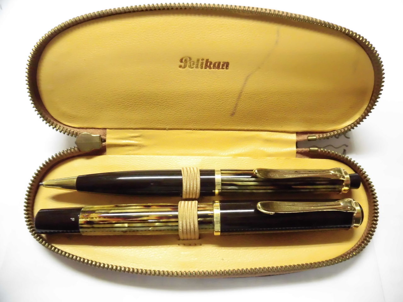 PELIKAN #450 MP 茶縞 : 万年筆おやじの備忘録
