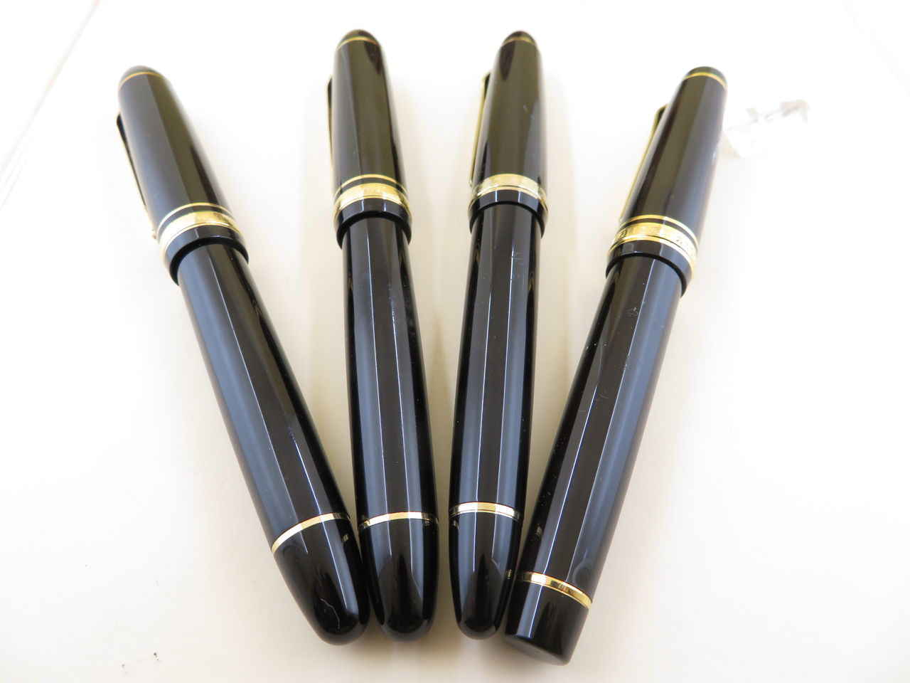SAILOR 1911 14K ＜F＞ ① : 万年筆おやじの備忘録